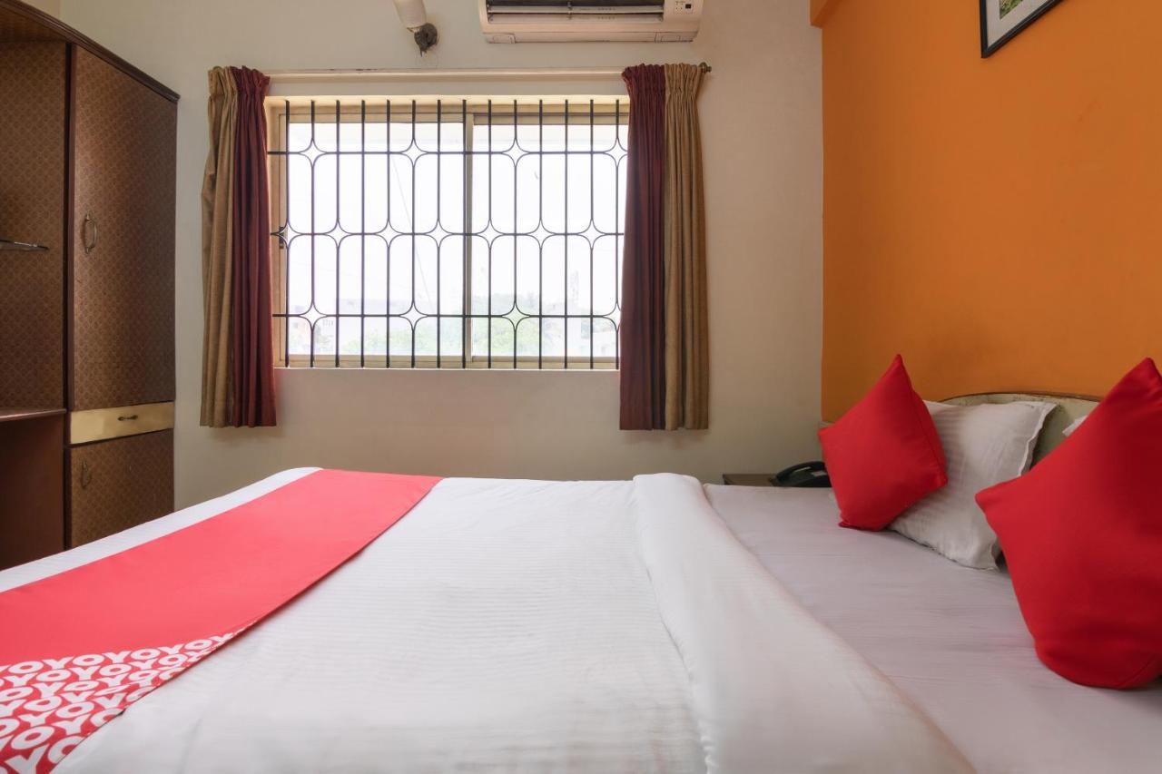 Hotel Oyo 10478 Raj Residency à Bangalore Extérieur photo
