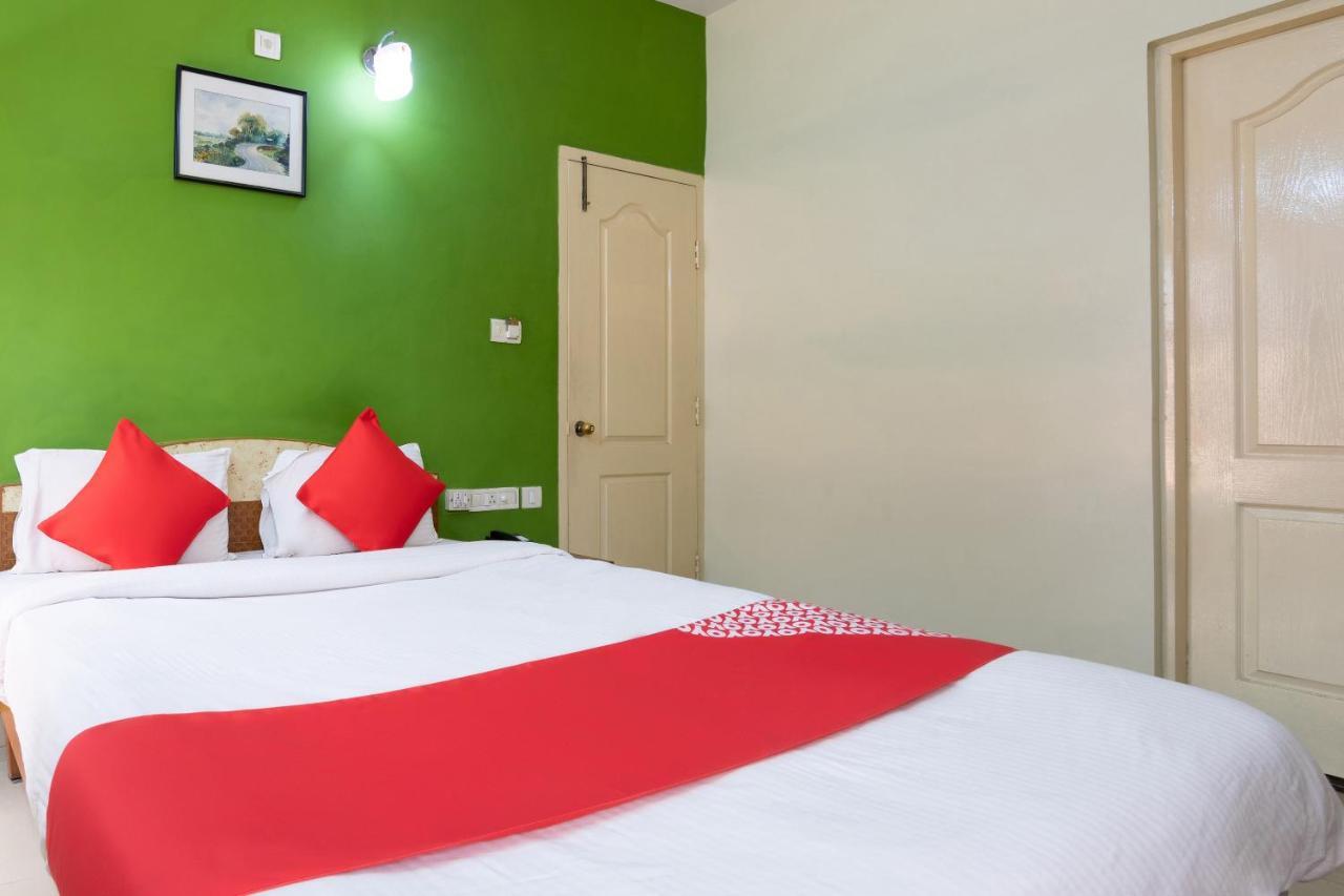Hotel Oyo 10478 Raj Residency à Bangalore Extérieur photo