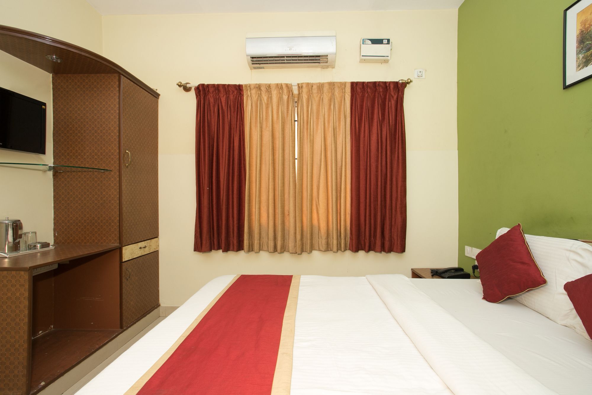 Hotel Oyo 10478 Raj Residency à Bangalore Extérieur photo
